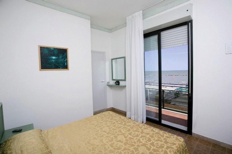 Hotel Iride & Spa Cesenatico Exterior foto